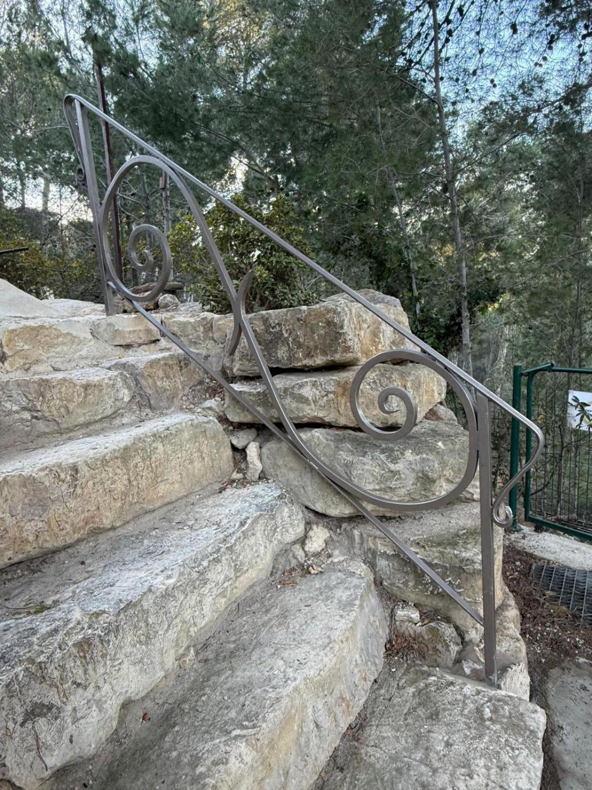 Le Mas Des Roches A Velaux Bagian luar foto